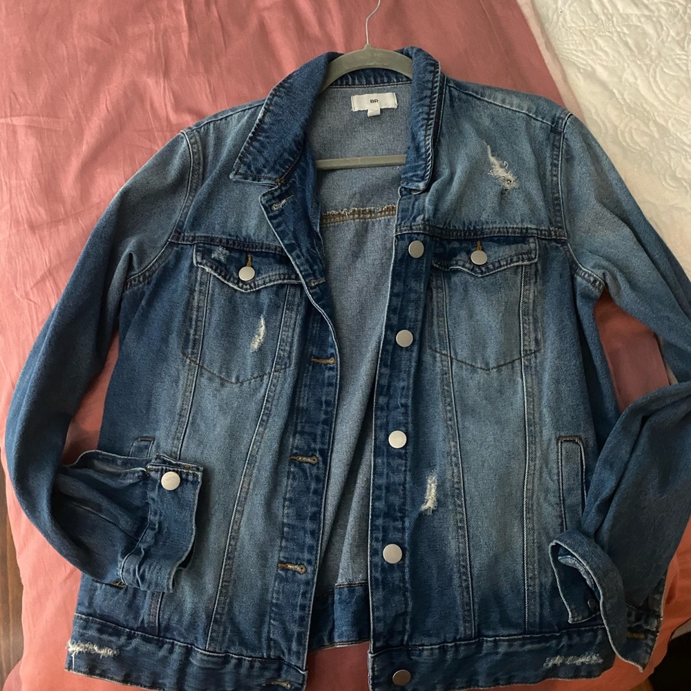 BP SUPER CUTE DENIM JACKET!!